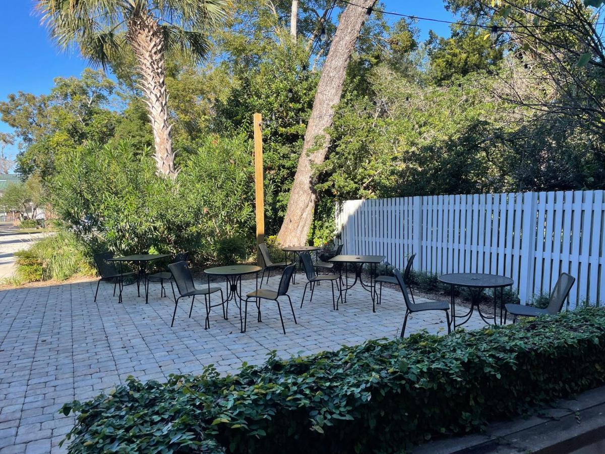 607 Bay Inn Downtown Beaufort Bagian luar foto